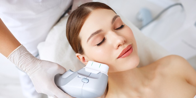 How Fat Freezing and HIFU Work Together? 4 book a personalised consultation of Fat Freezing and HIFU Together Wales